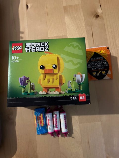 Easter all wrapped up - A new Lego to build 